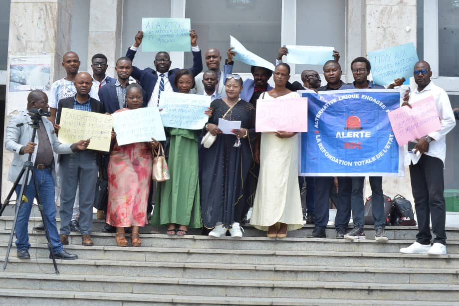 IMG-20241209-WA0022 Marche de colère des journalistes pour réclamer Justice contre les assassinats dont la presse est victime.