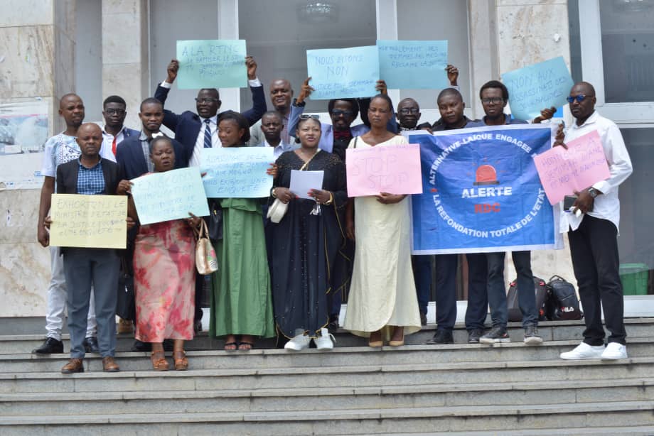 IMG-20241209-WA0023 Marche de colère des journalistes pour réclamer Justice contre les assassinats dont la presse est victime.