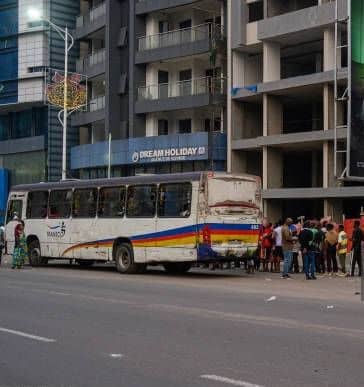 IMG-20241210-WA0023 Société : Réduire les embouteillages à Kinshasa : Trois solutions à court terme et à faible coût.