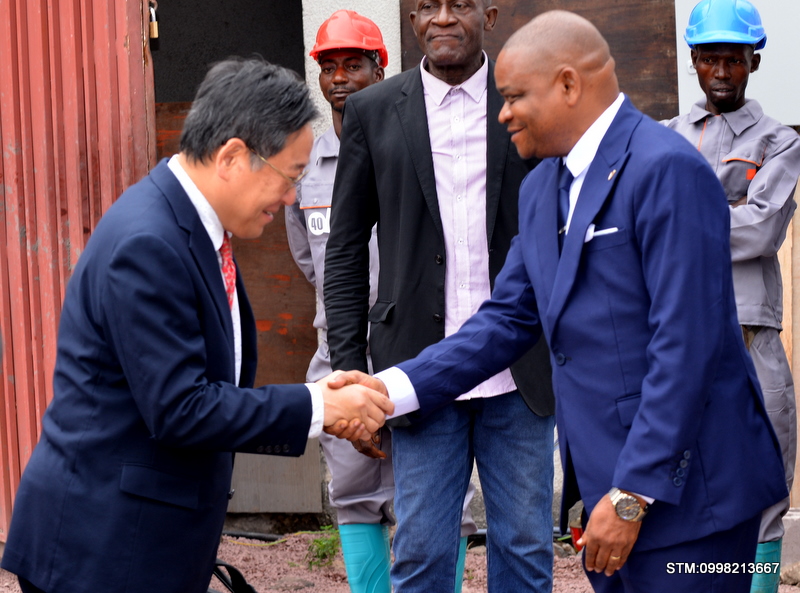 IMG-20241213-WA0041-1 Pose de la première pierre du siège social du CNT par Mme la P.M. Judith Sumwina Tuluka.