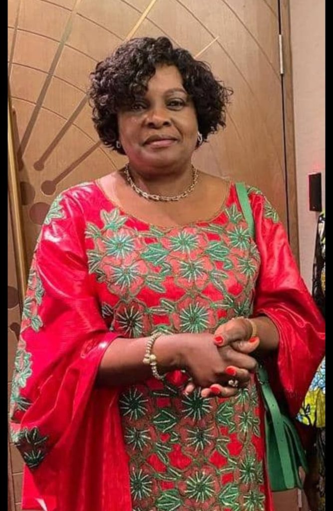 IMG-20241219-WA0038-1-667x1024 Un joyeux Anniversaire et beaucoup de reconnaissances à Mme le Directeur Général de RTNC, Sylvie Elenge Nyembo.