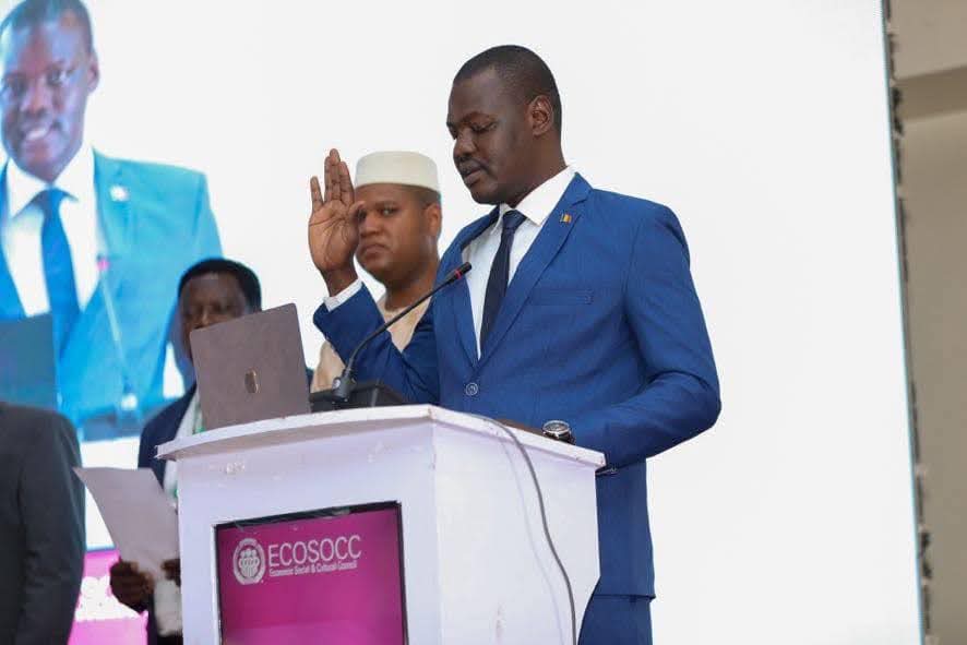 IMG-20241226-WA0030 Diplômé de la Bourse Nasser pour le leadership internationale , Mohamed Haroun, nommé Vice-président du Conseil économique et social de l'Union africaine.