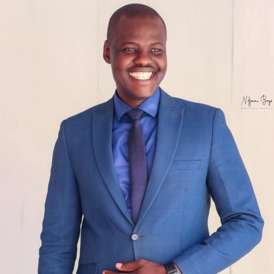 bfcc5319-5e33-496f-81c7-73052cd603a5 Diplômé de la Bourse Nasser pour le leadership internationale , Mohamed Haroun, nommé Vice-président du Conseil économique et social de l'Union africaine.