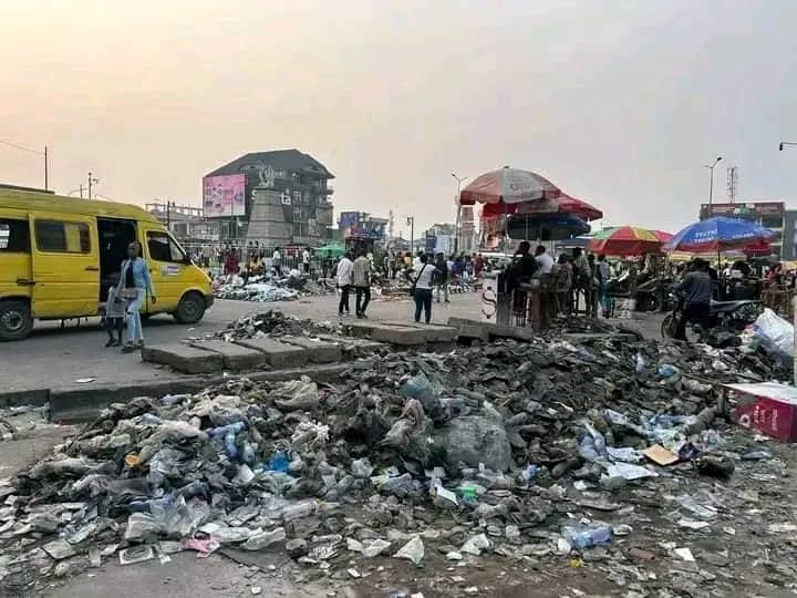 IMG-20250120-WA0066-1 Kinshasa : Faut-il les soutien et retour de Ngobila pour relancer les opérations de la lutte contre l'insalubrité ?