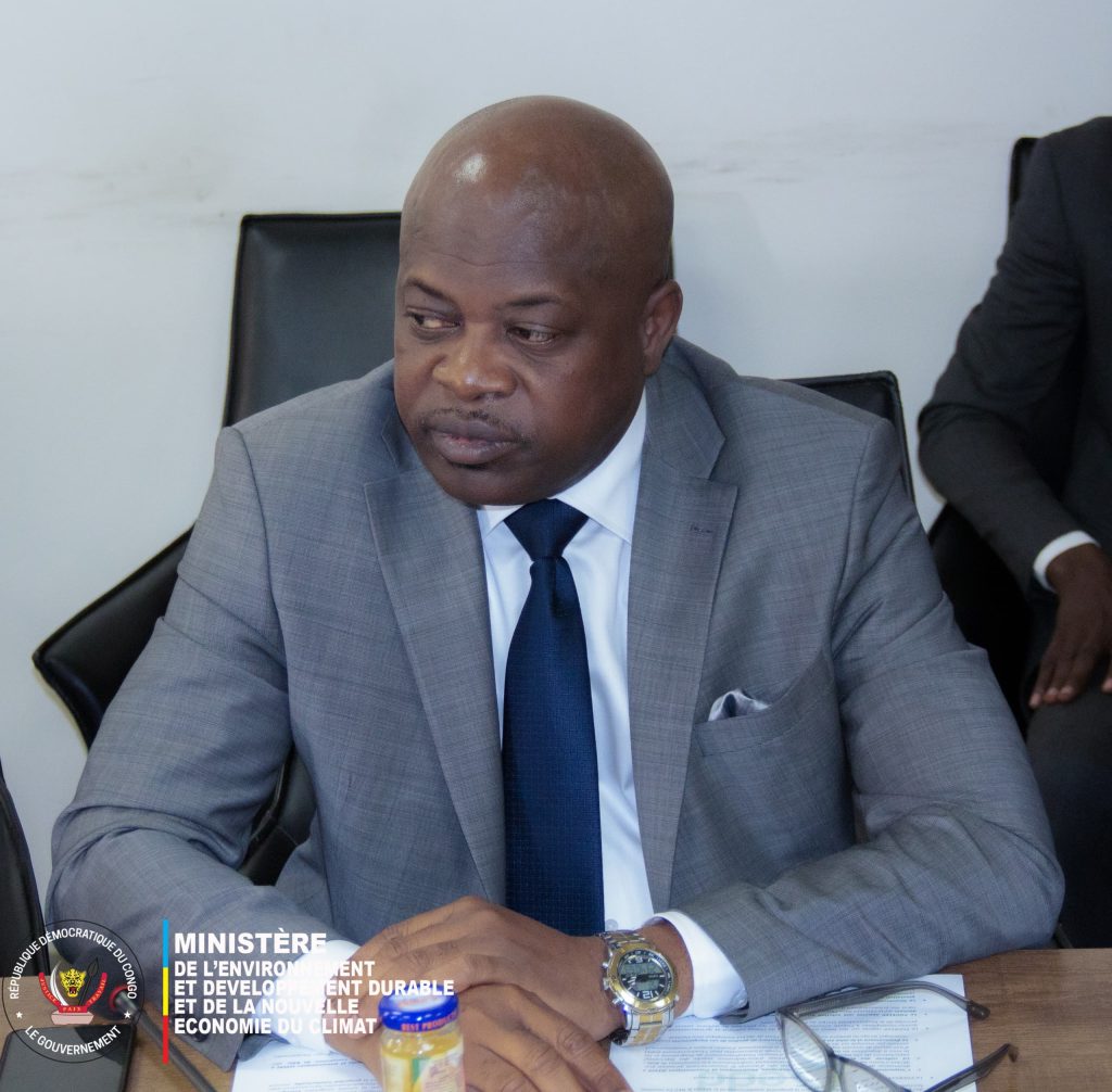 IMG-20250826-WA0119-1-1024x1006 Deux sociétés partenaires, EDD et INTERTEK, rencontrent Mme la ministre de l'environnement pour le traitement local des déchets.