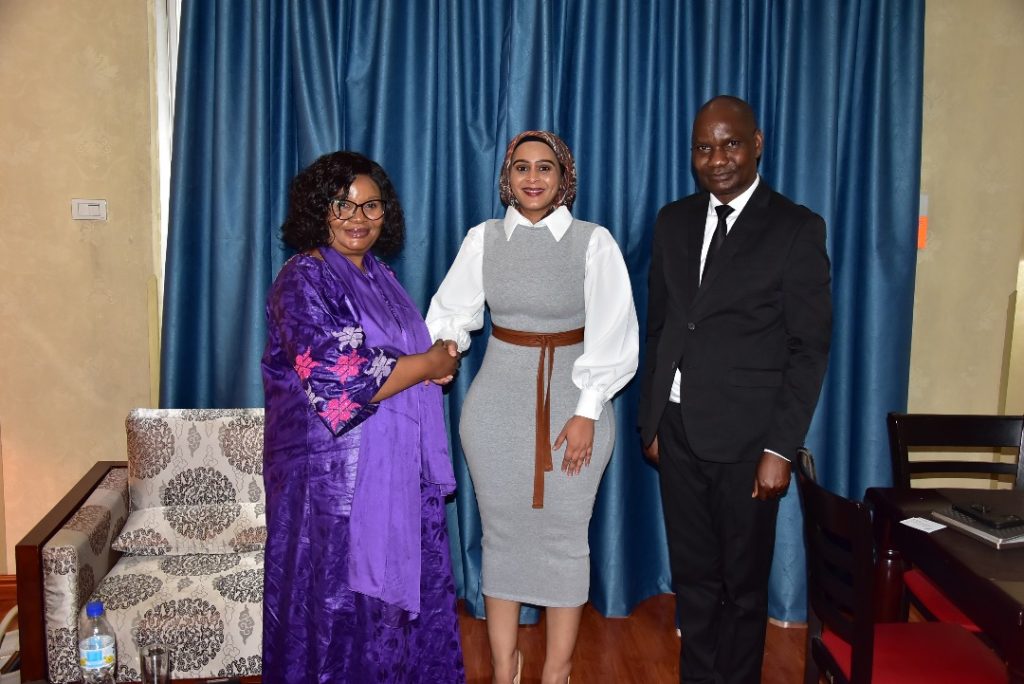 IMG-20250909-WA0185-1024x684 Économie verte et développement local : un partenariat stratégique entre la RDC et l'Australie se dessine à Addis-Abeba.