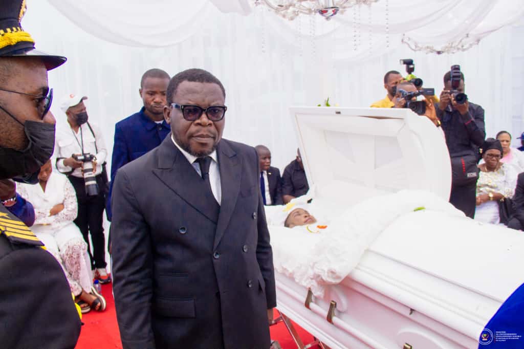 IMG-20250927-WA0063 Derniers hommages rendus à Alphonsine Angélique Rhulinabo Mosengo.