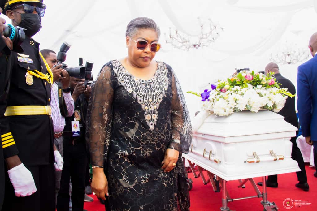 IMG-20250927-WA0066 Derniers hommages rendus à Alphonsine Angélique Rhulinabo Mosengo.