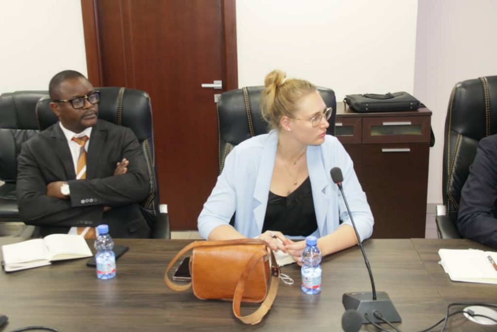 IMG-20251001-WA0130-1024x683 Politique forestière : Marie Nyange Ndambo et l’AFD posent les bases d’un draft pour la COP30.