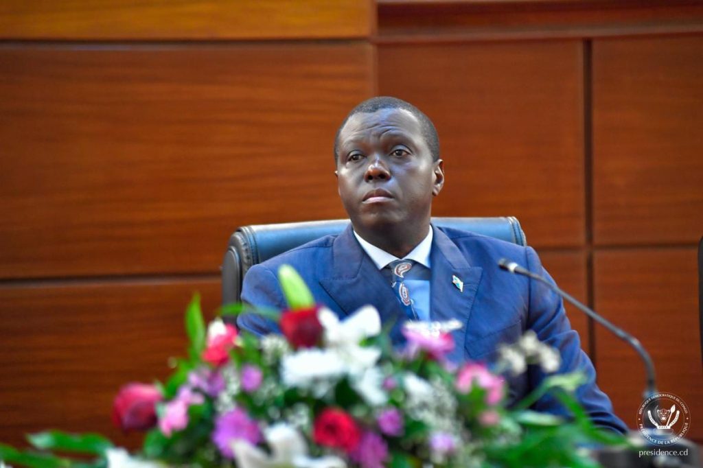 IMG-20251006-WA0082-1024x682 Billets impropres : le cri d’alarme des Congolais face à une mafia institutionnalisée.