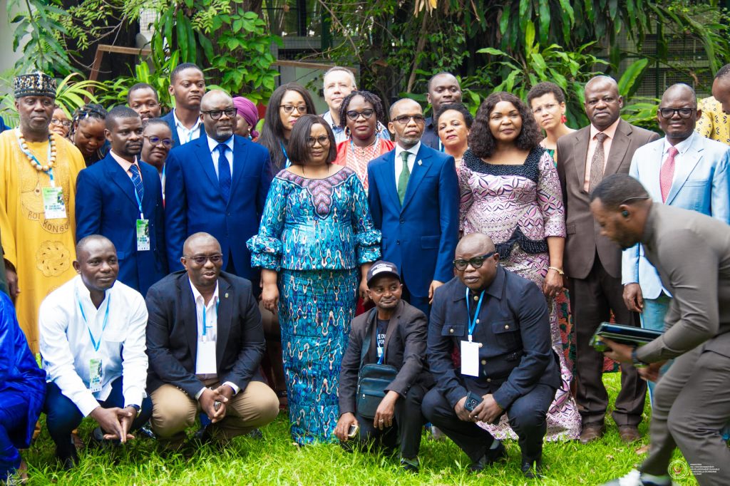 IMG-20251007-WA0162-1024x682 Atelier national de la Société Civile, du 7 au 9 octobre 2025, sur le couloir vert Kivu-Kinshasa( CVKK), discours de S.E. Mme la Ministre de l'Environnement, Développement Durable et Nouvelle Économie du Climat.