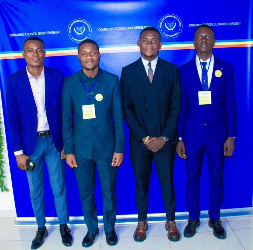 IMG-20251008-WA0130-1024x1014 Des étudiants de la FASEG de l'Unikin reçus par S.E. Mme la Ministre de l'Environnement, Développement Durable et Nouvelle Économie du Climat.