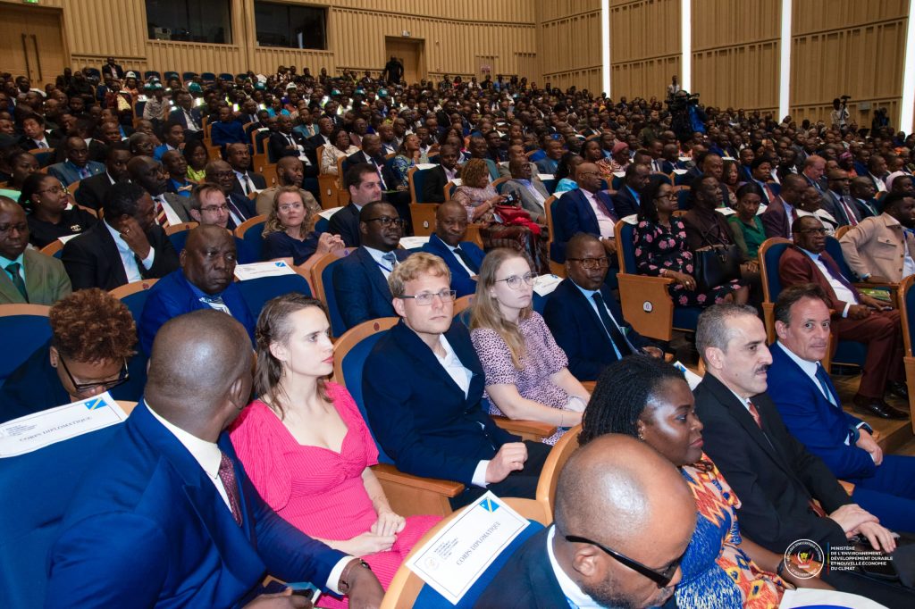 IMG-20251027-WA0152-1024x682 RDC – Lancement officiel de la première Semaine Nationale du Climat: Marie Nyange active, Félix Tshisekedi Consacre.