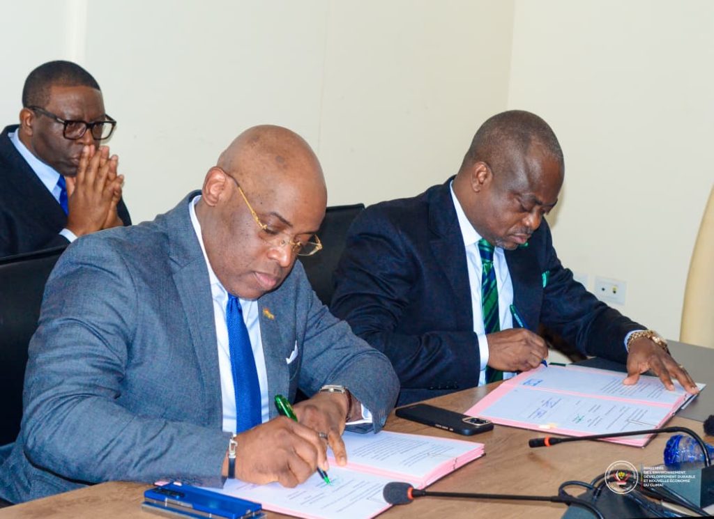 IMG-20251031-WA0160-1024x745 Marie Nyange supervise le partenariat entre FIPE et EQUITY BCDC pour le financement des projets environnementaux.