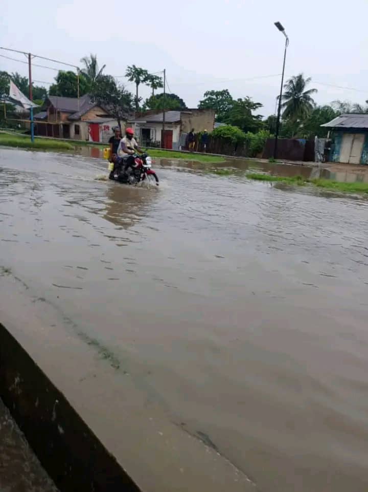 IMG-20251107-WA0077 Un ventre affamé n’a point d’oreilles : comment la corruption a muselé notre pays, la RDC !