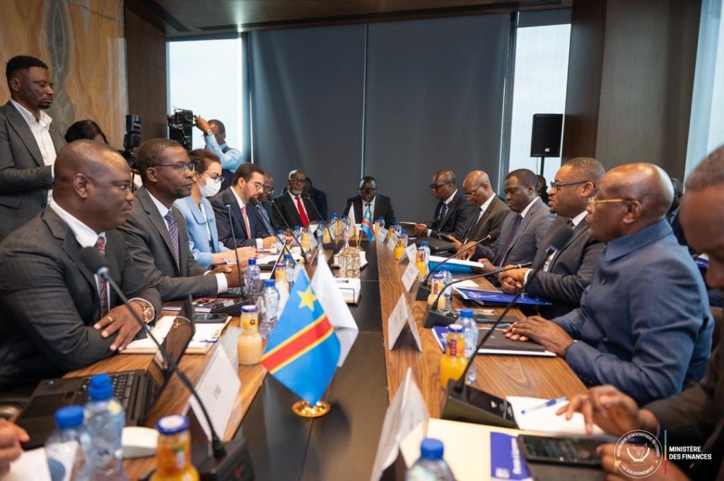 IMG-20251107-WA0115-1024x681 Finances publiques: L'accord ou faux espoir des 400 millions de $ entre le FMI et la RDC pour qu'elles perspectives!