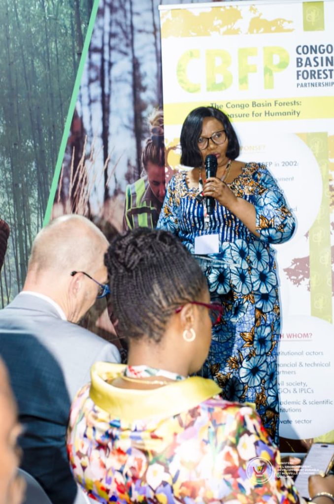 IMG-20251112-WA0089-678x1024 La RDC se repositionne avec le Gabon qui lui cède la place à la Co-facilitation du Partenariat pour les Forêts du Bassin du Congo (PFBC).