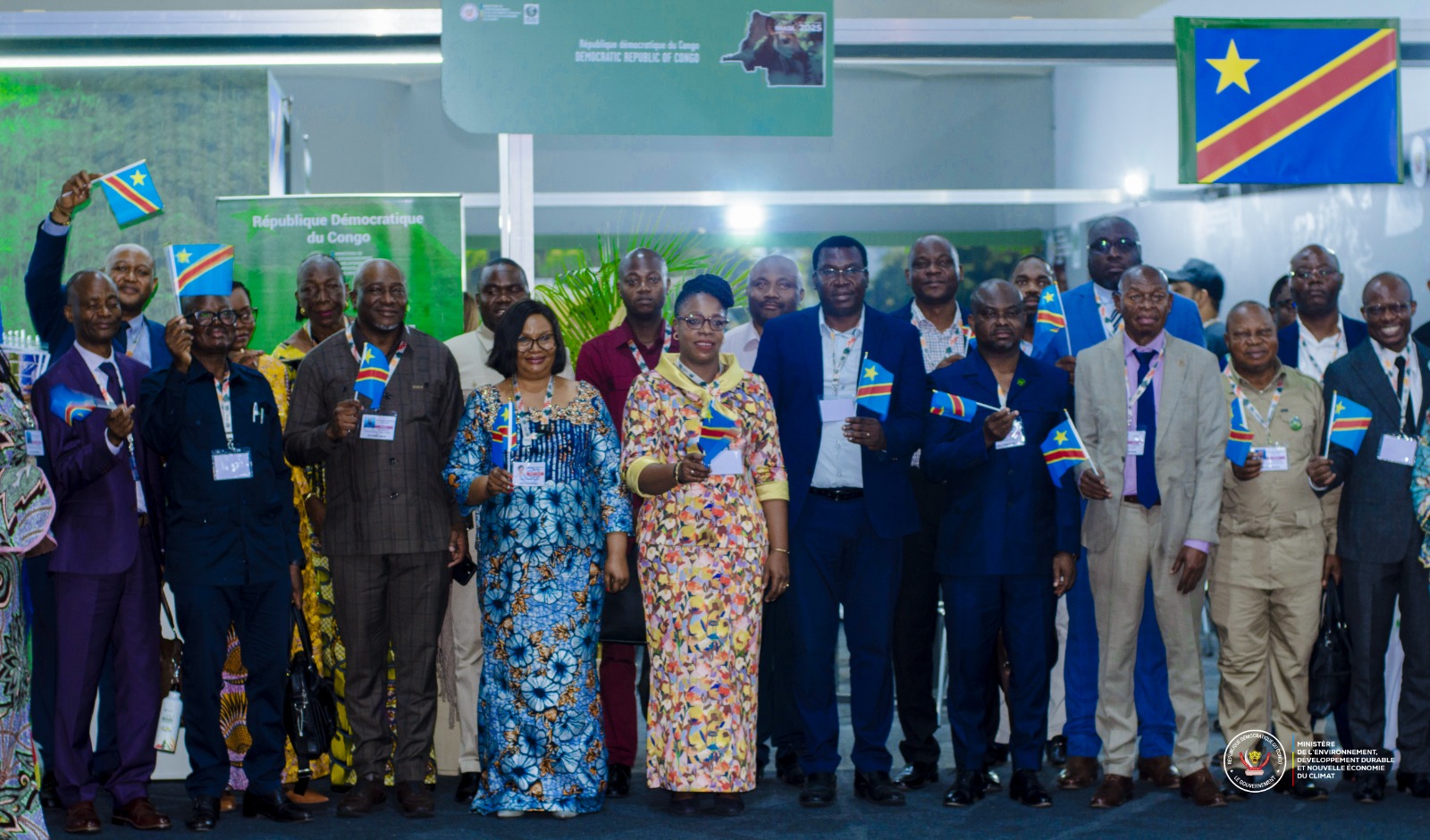 IMG-20251112-WA0119 A point nommé, la RDC lève le voile de son stand à la COP30 à Belém.