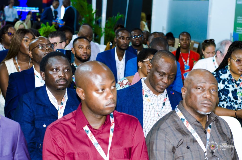 IMG-20251112-WA0120-1024x678 A point nommé, la RDC lève le voile de son stand à la COP30 à Belém.