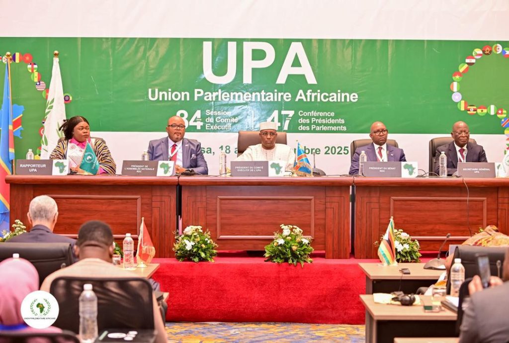 IMG-20251119-WA0023-1024x690 Tenue de la 84ᵉ Session du Comité Exécutif de l’Union Parlementaire Africaine (UPA) à Kinshasa, le 18 novembre 2025.