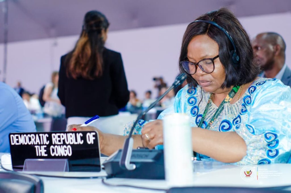 IMG-20251119-WA0033-1024x678 Un Sommet mondial des ministres des Finances avec ceux de l'Environnement pour l'intérêt des forêts : Voeu de la RDC.