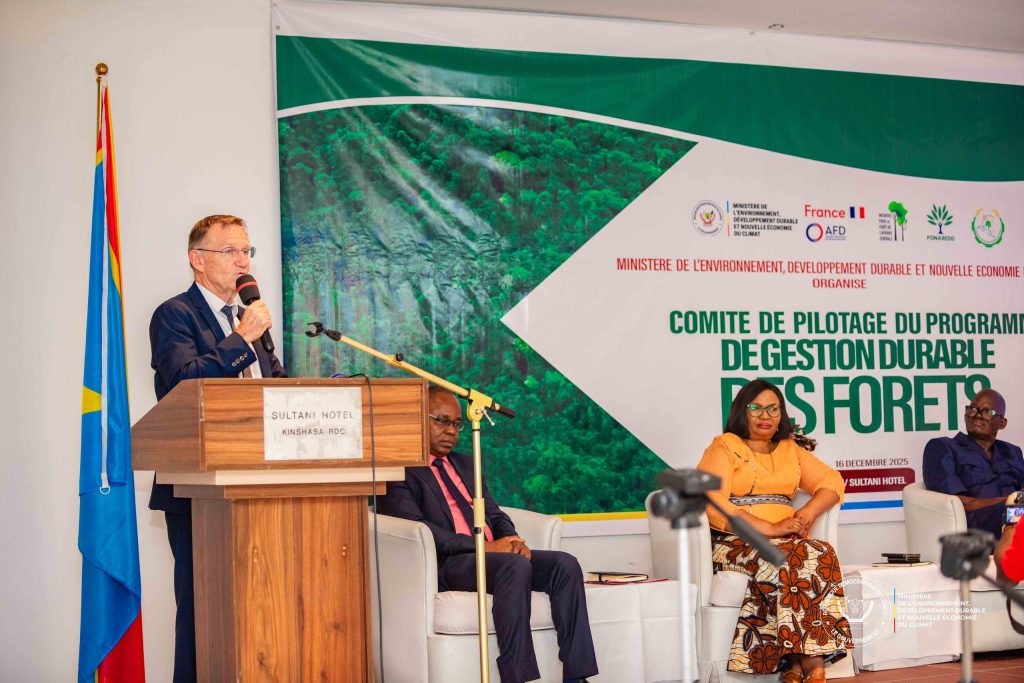 41097-1024x683 Marie Nyange clôture la 4ème réunion du Comité de Pilotage ( COPIL)du programme de Gestion Durable des Forêts ( PGDF), à l'hôtel Sulutani.