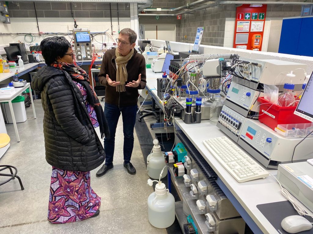 118103-1024x768 La Ministre de l’Environnement de la RDC, Marie Nyange, évalue les solutions en Wallonie pour les problèmes environnementaux de Kinshasa.