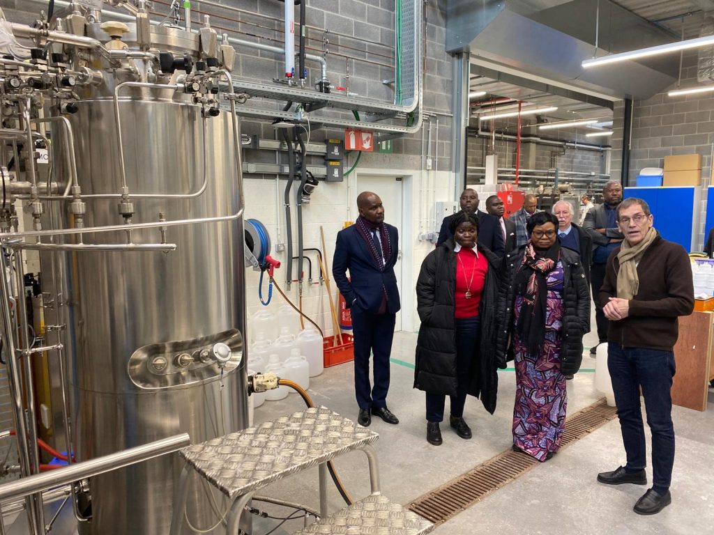 118671-1024x768 La Ministre de l’Environnement de la RDC, Marie Nyange, évalue les solutions en Wallonie pour les problèmes environnementaux de Kinshasa.