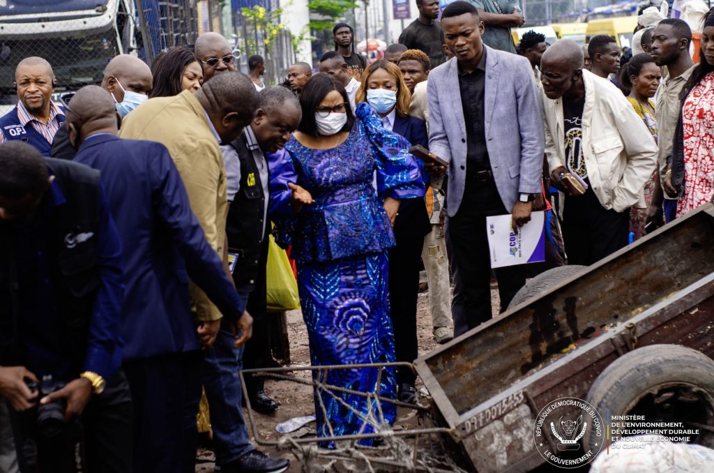 17145-1024x678 Kinshasa : La Ministre Marie Nyange surprend la Bralima en flagrant délit de pollution urbaine.
