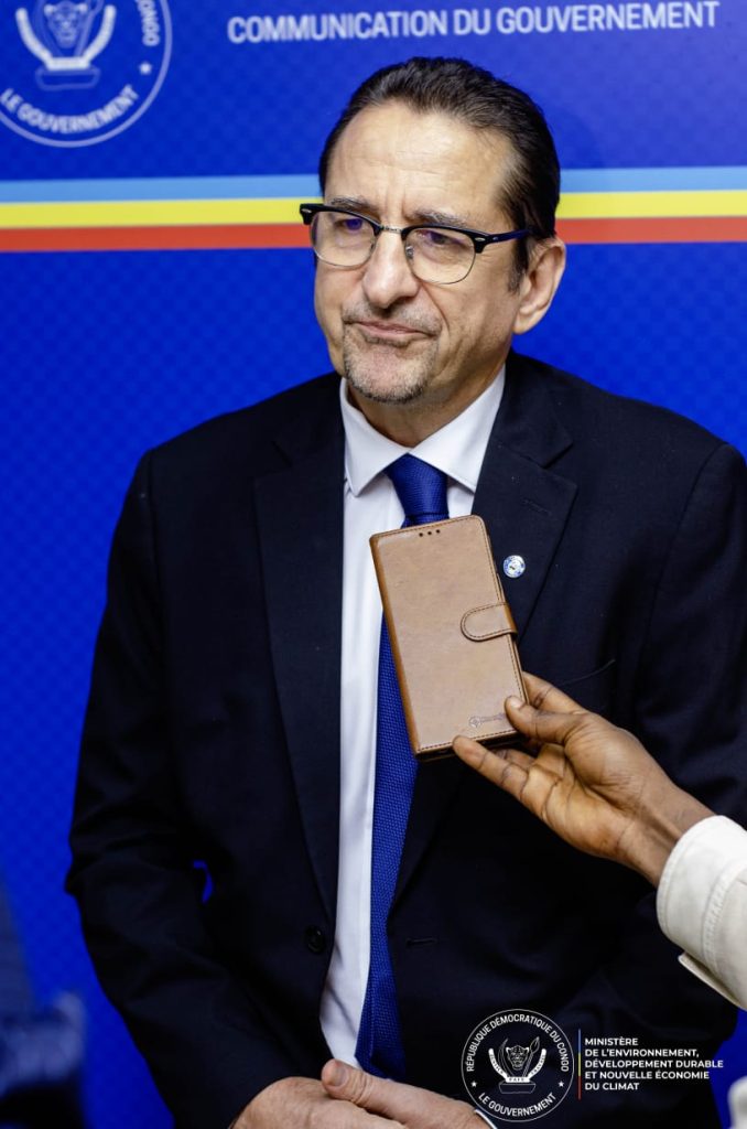 IMG-20260526-WA0019-678x1024 RDC-PNUD-MEDDNEC: Bruno Le Marquis quitte la RDC et rend ses hommages à la ministre Marie Nyange Ndambo.