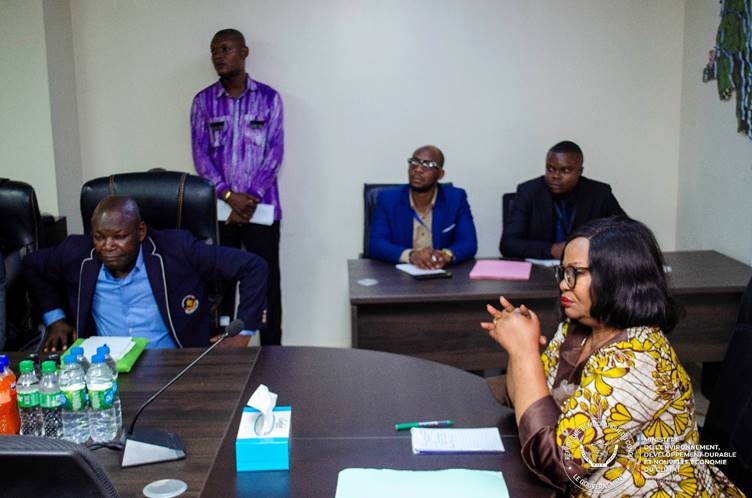 image-11 Rétrocession des Agents de l'Environnement : Marie Nyange rassure les syndicats et s’engage à plus de réformes et d’équité dans la répartition